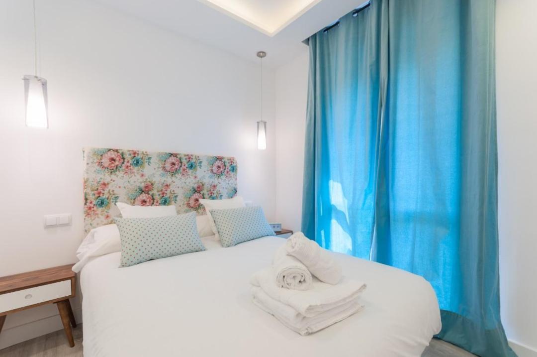 Apartament 2 Bedrooms 1 Bathroom Furnished - Lavapies - Modern Stylish