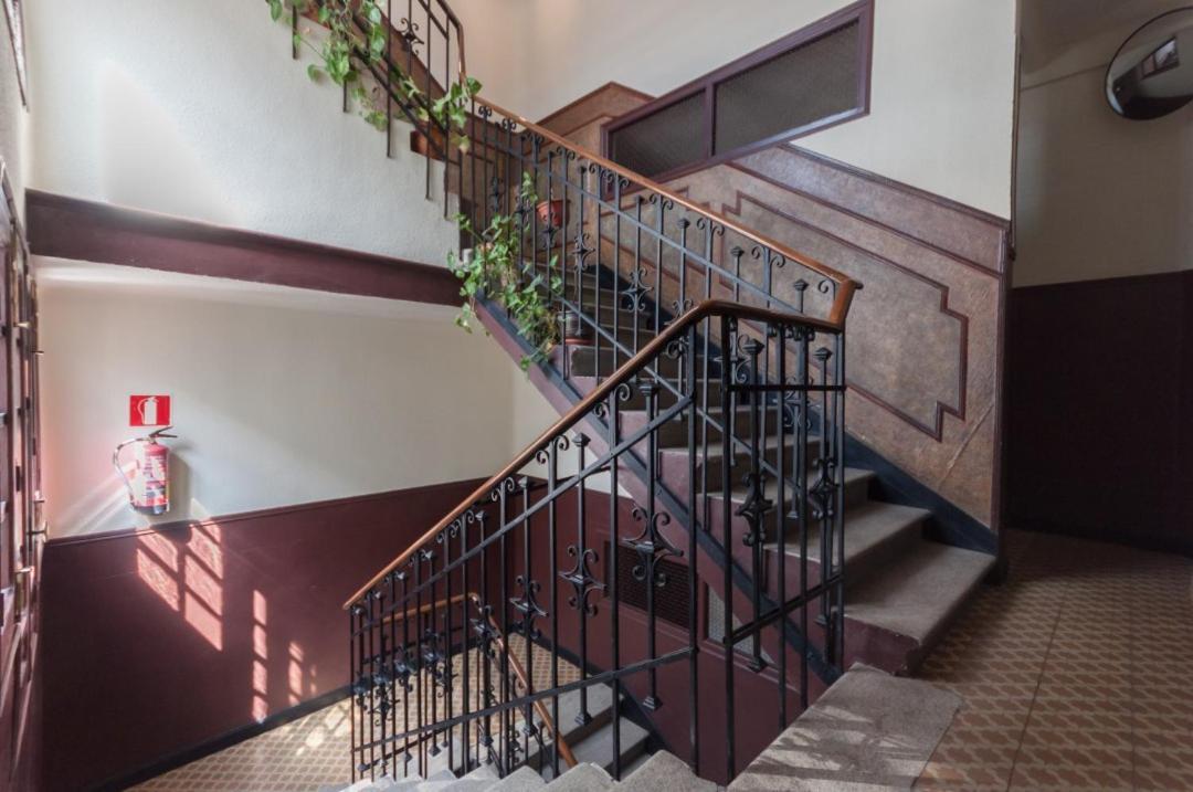 Apartament 2 Bedrooms 1 Bathroom Furnished - Lavapies - Modern Stylish *