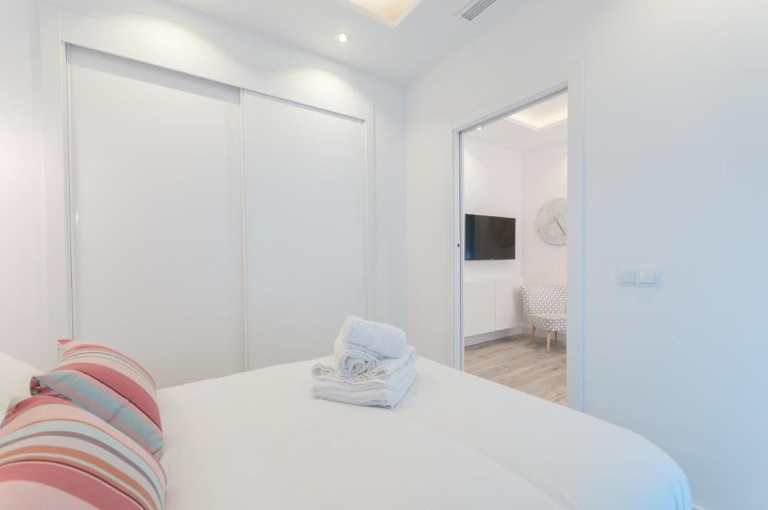 2 Bedrooms 1 Bathroom Furnished - Lavapies - Modern Stylish Appartement