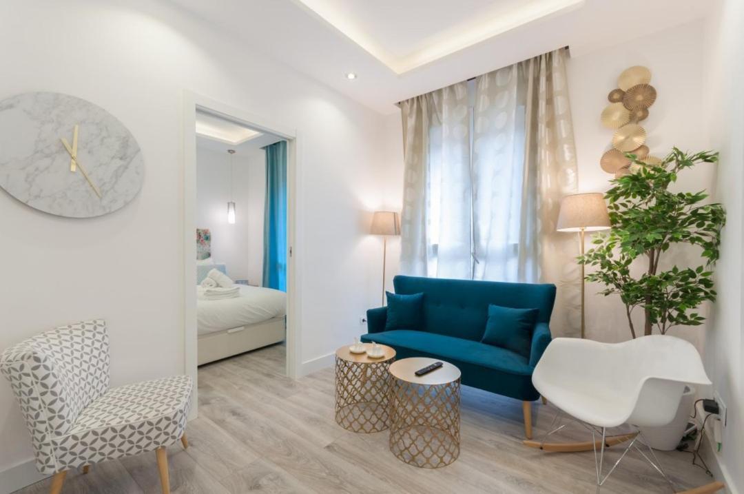 2 Bedrooms 1 Bathroom Furnished - Lavapies - Modern Stylish Appartement *